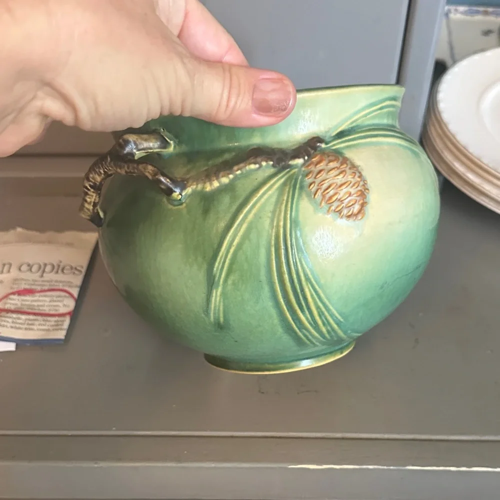 Pinecone Motif Green and Cream Ceramic Bowl - Picture 4 of 5